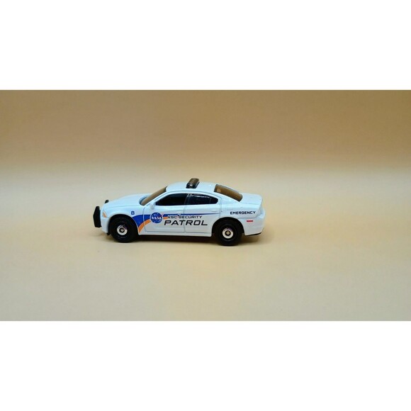 Matchbox Dodge Charger Pursuit White NASA KSC Security Patrol Car 1:64 LOOSE - Picture 2 of 7